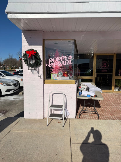 Custom Vinyl Decals – Printed & Cut to Any Size